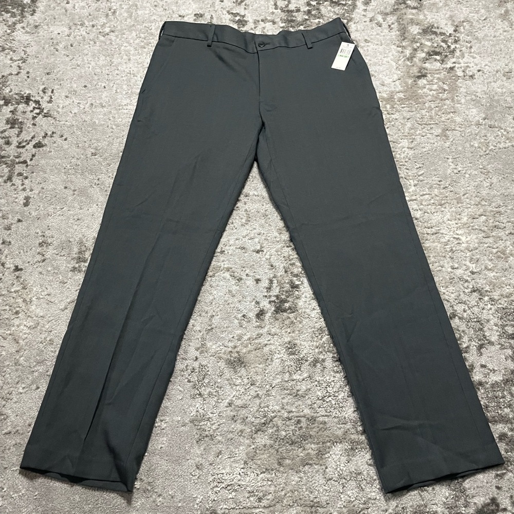 Van Heusen Traveler Slim Fit Mens Pant - Gray